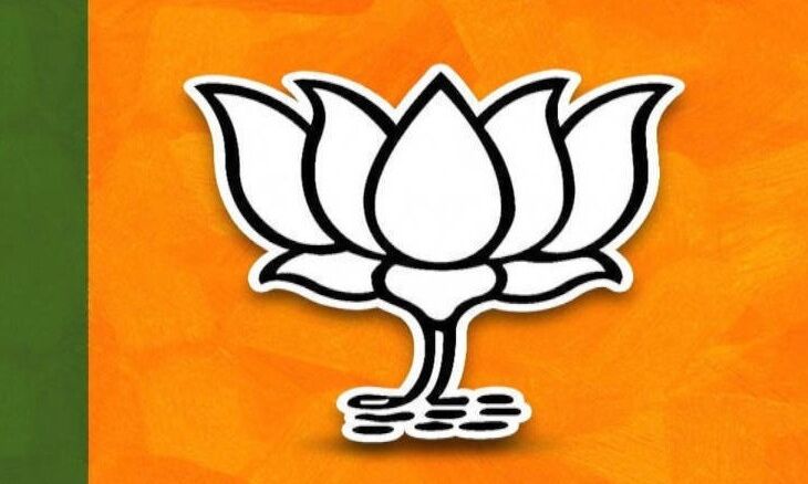 मतदान से एक दिन पहले भगवान की शरण में गौतम गंभीर BJP उम्मीदवार