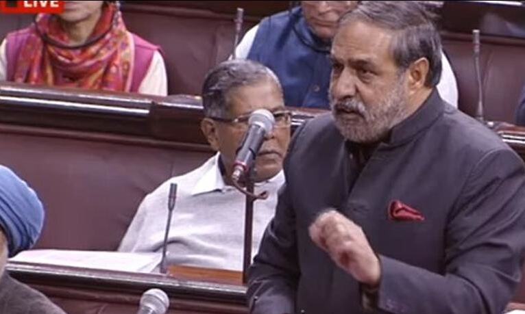 मनमोहन की देशभक्ति पर सवाल उठाने से कांग्रेस नाराज, PM मोदी से माफी की मांग