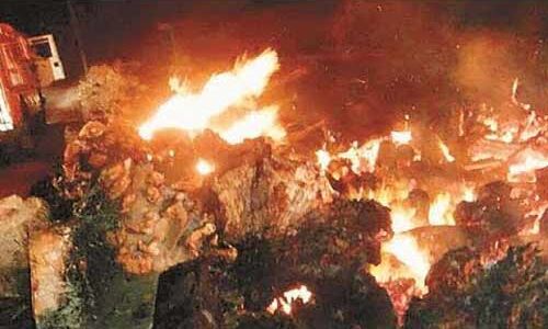 लाखों का सामान जलकर खाक:  बेंगलुरू अट्टूर लेआउट