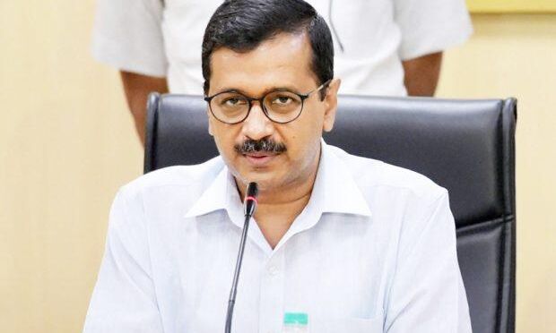 BSF जवान से PAK की बर्बरता पर देश में गुस्सा, केजरीवाल बोले- कब बदला लेगी सरकार?