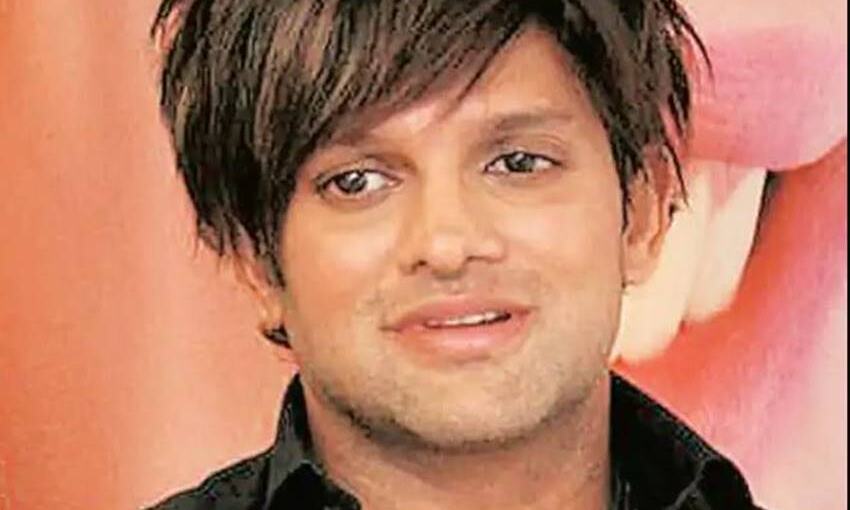 यशोवर्धन बिड़ला को बैंक ने डिफॉल्टर घोषित कर दिया