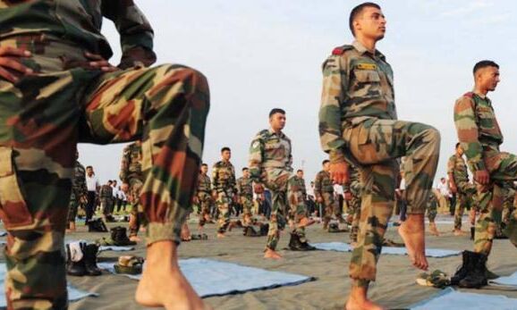 योग करेगा भारत-चीन सीमा पर तनाव कम, दोनों सेनाओं की नई पहल