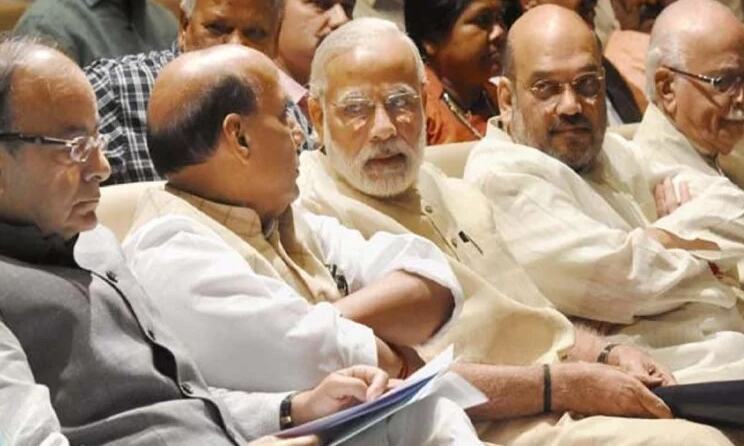 नीति और कूटनीति के मोर्चे: मोदी सरकार की ताकत ही बनती जा रही है उसकी कमजोरी