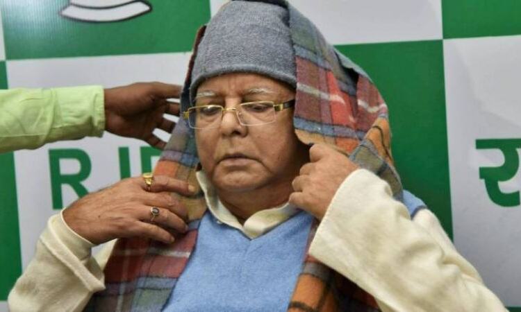 5 डॉक्टरों की टीम लगी लालू की खिदमत में