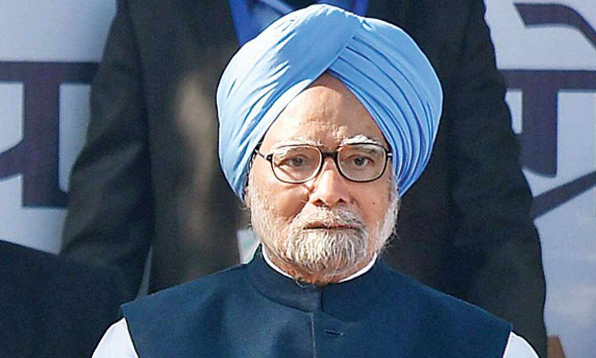 राज्यसभा में मनमोहन सिंह की वापसी की कोशिश में जुटी कांग्रेस