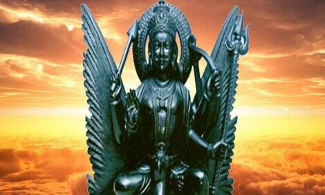 2018 में इन राशि वालों पर रहेगी शनि की साढ़े साती और ढैय्या