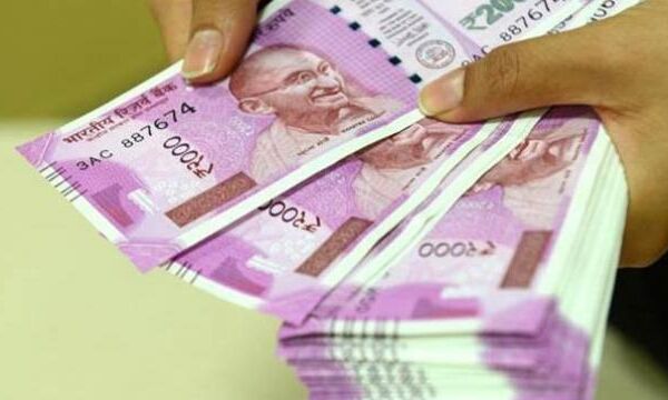 आरटीआई से खुलासा: सांसदों के वेतन-भत्तों पर चार वर्षों में खर्च हुए 19.97 अरब