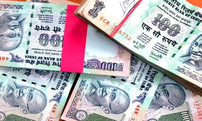 सातवें वेतन की सिफारिशों के तहत अभी सरकारी कर्मचारियों को मिलेगा बस एक भत्ता