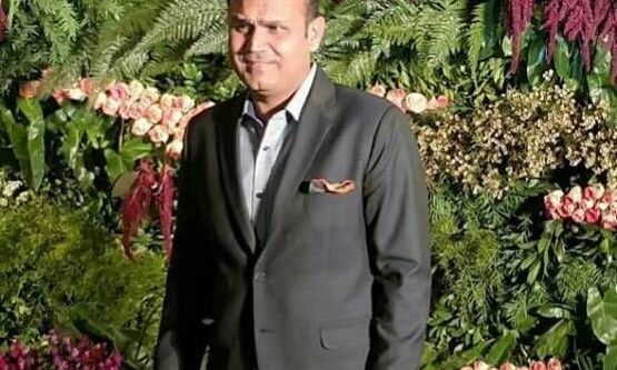 वि‍रुष्का की पार्टी में नजर नहीं आए ये मेहमान, बिना पत्नी के पहुंचे ये क्रि‍केटर्स