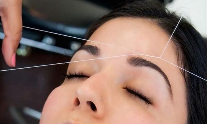 सिर्फ बेबी के लिए ही नहीं होता बेबी आयल, आप भी कर सकते है इस्तेमाल