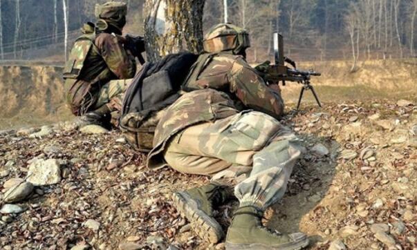 जम्मू-कश्मीर में सुरक्षाबलों और आतंकियों की मुठभेड़ में उत्तराखंड का जवान शहीद