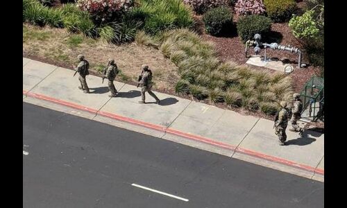 यूट्यूब के सेंसर से खफा थी गर्लफ्रेंड, मुख्यालय में घुसकर मारी गोली