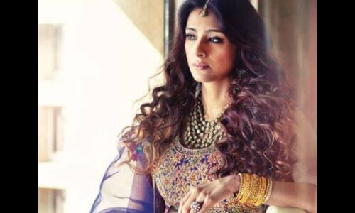 तब्बू को शादी के लिए टोकते रहते हैं अजय, क्या इस वजह से नहीं हुई