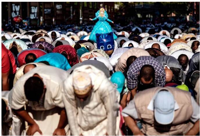 बकरीद आजः 100 स्थानों पर होगी सामूहिक कुर्बानी