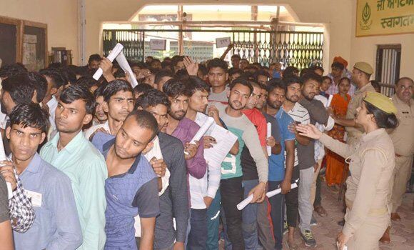 68500 शिक्षक भर्ती: छह हजार सफल चयनित अभ्यर्थियों के लिए आई बुरी खबर..