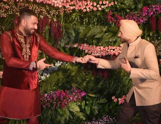 वि‍रुष्का की पार्टी में नजर नहीं आए ये मेहमान, बिना पत्नी के पहुंचे ये क्रि‍केटर्स