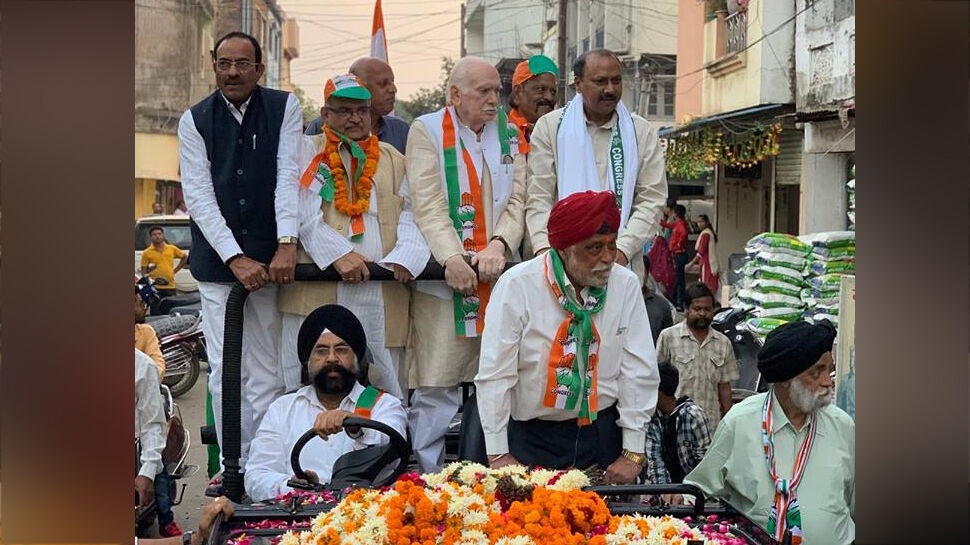 BJP का साथ छोड़ कांग्रेस में शामिल हुए BJP का साथ छोड़ कांग्रेस में शामिल हुए