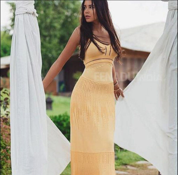 लोगों का इनकी खूबसूरती पर नहीं पैरों पे आ जाता है दिल, जानिये ऐसी क्या खासियत है इस महिला में