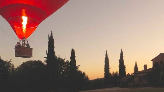 शाही है डाइनिंग हॉल का लुक, विराट के वेडिंग वेन्यू की INSIDE फोटो