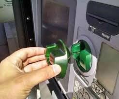 जालसाजों ने एटीएम क्लोनिंग कर 10 बैंक खातों से उड़ाए 3.85 लाख रुपये