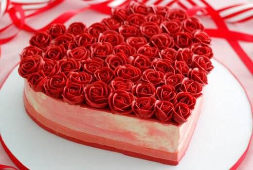 इन रोमांटिक हार्ट शेप डिशेस से अपने प्यार को करें इम्प्रेस