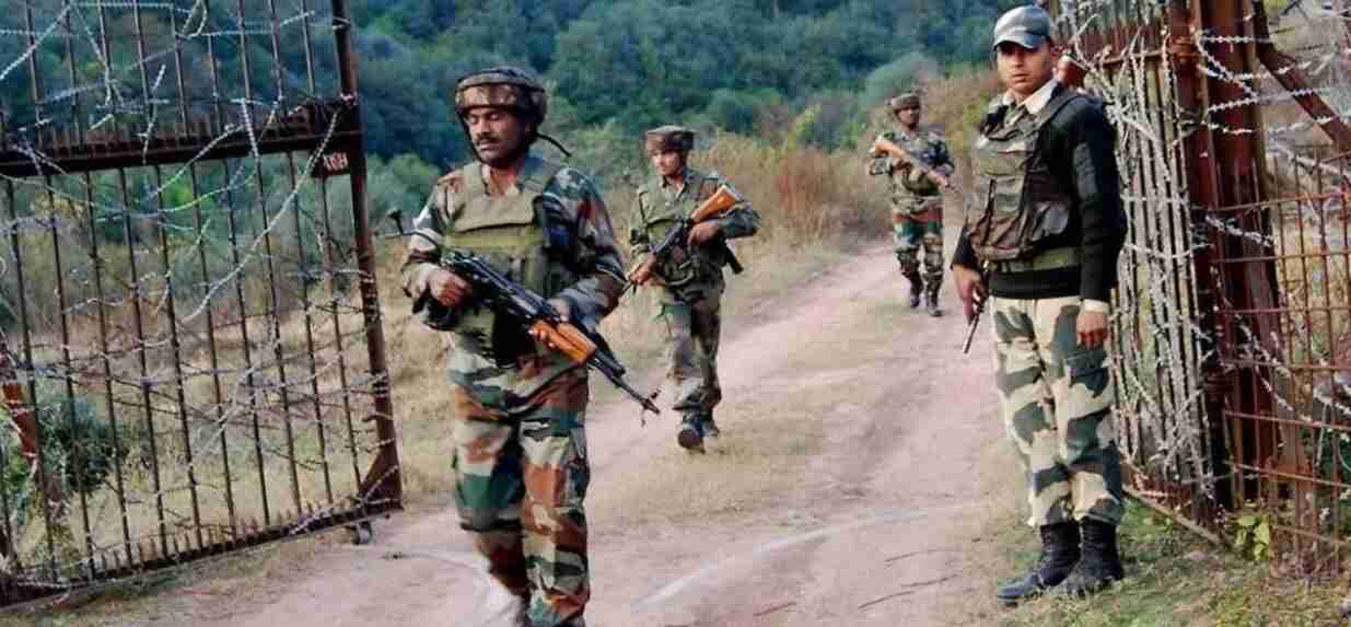 सेना ने POK में घुसकर लिया सैनिकों की शहादत का बदला, 45 मिनट में कार्रवाई करके लौटे कमांडो