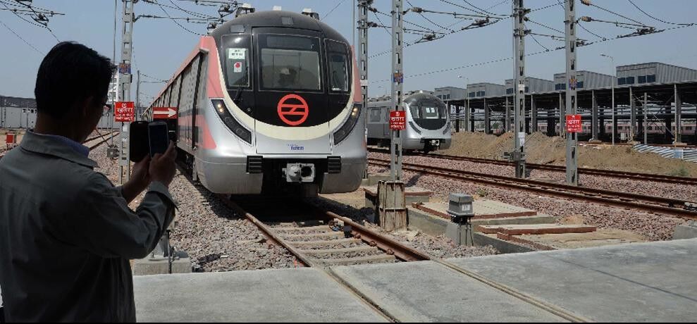 अब यूपी के सभी बड़े शहरों में मेट्रो दौड़ाने की तैयारी, ये है प्लान