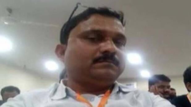 बिहार में 9 बच्चों की मौत के जिम्मेदार मनोज बैठा ने किया सरेंडर, अस्पताल में भर्ती