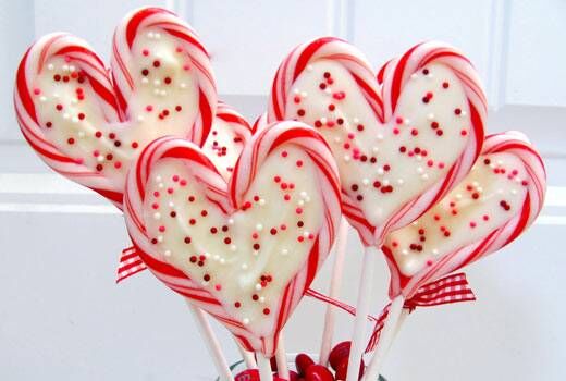 इन रोमांटिक हार्ट शेप डिशेस से अपने प्यार को करें इम्प्रेस