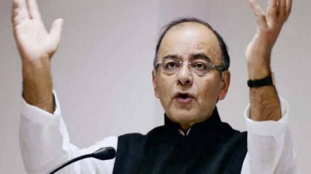 PNB महाघोटाले पर वित्तमंत्री बोले- भारत में पॉलिटिशन जवाबदेह, पर नियामक नहीं