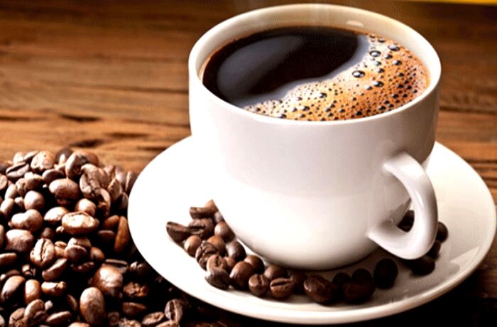 कॉफी से जुड़े बड़े काम के हैं ये स्किन-हेयर टिप्स