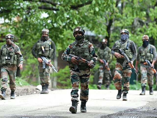 सुरक्षाबलों के ऑपरेशन से बौखलाए नक्सली, बड़ा हमला करने की तैयारी में हिडमा