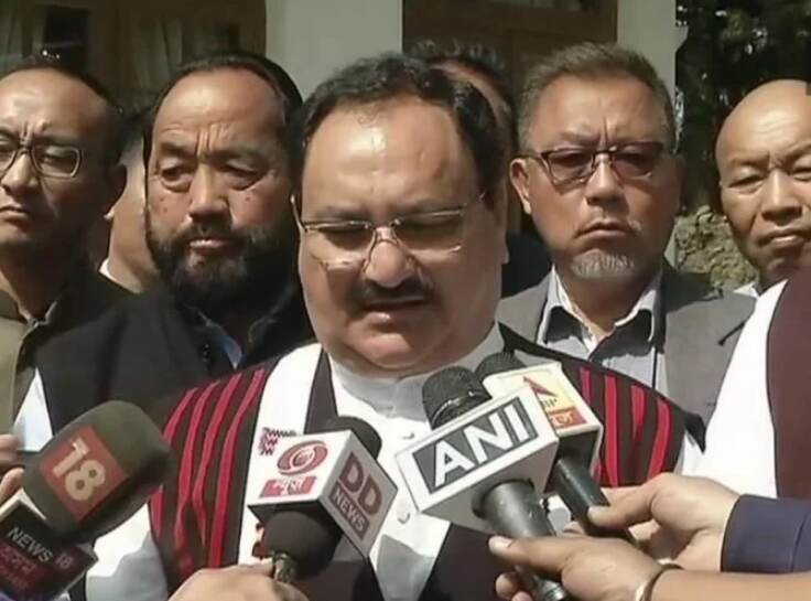 नागालैंड में गवर्नर से मुलाकात करने पहुंचे बीजेपी नेता, सौंपा लेटर ऑफ सपोर्ट