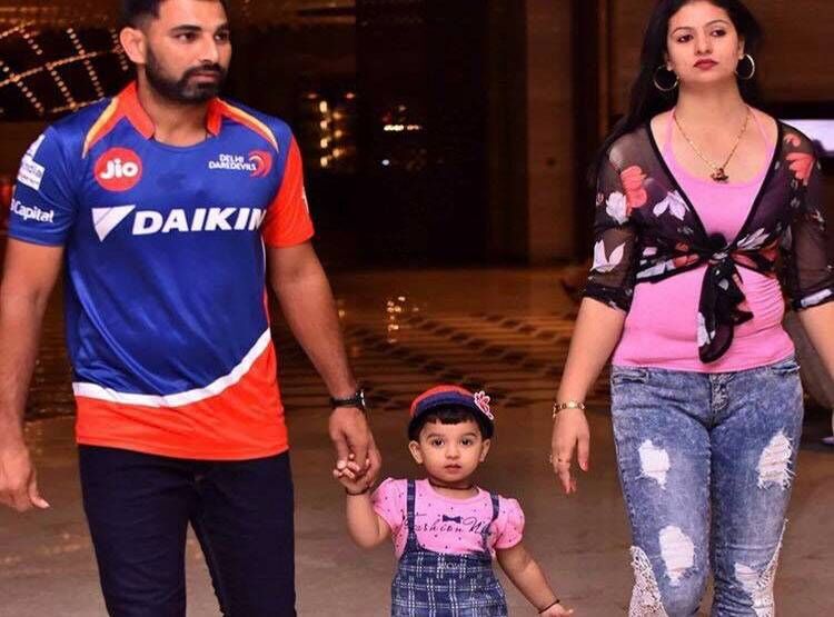 चीयरलीडर से प्यार, डेटिंग और शादी, ऐसे शुरु हुई थी शमी की लव स्टोरी