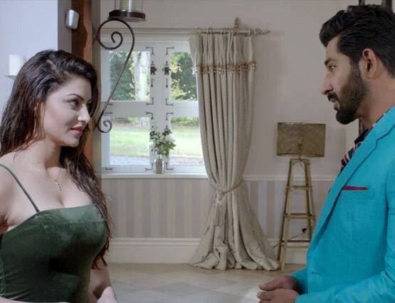 Hate story के बोल्ड सीन्स से चर्चाओं में हैं उर्वशी रौतेला, कभी थीं बास्केटबॉल चैंप