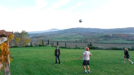 शाही है डाइनिंग हॉल का लुक, विराट के वेडिंग वेन्यू की INSIDE फोटो