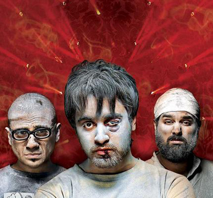 जवान हैं? तो अकेले में जरुर देखें ये 10 फिल्में, परिवार के साथ देखी तो खड़ी हो जाएगी मुसीबत