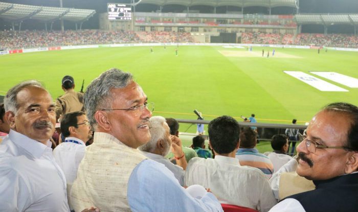 देहरादून में हुआ पहला अंतरराष्ट्रीय T-20 क्रिकेट मैच, मैच देखने पहुंचे सीएम