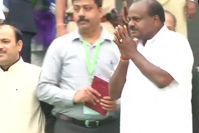 CM कुमारस्वामी शपथ ग्रहण के 24 घंटे के अंदर पूरा करेंगे अपना यह बड़ा वादा