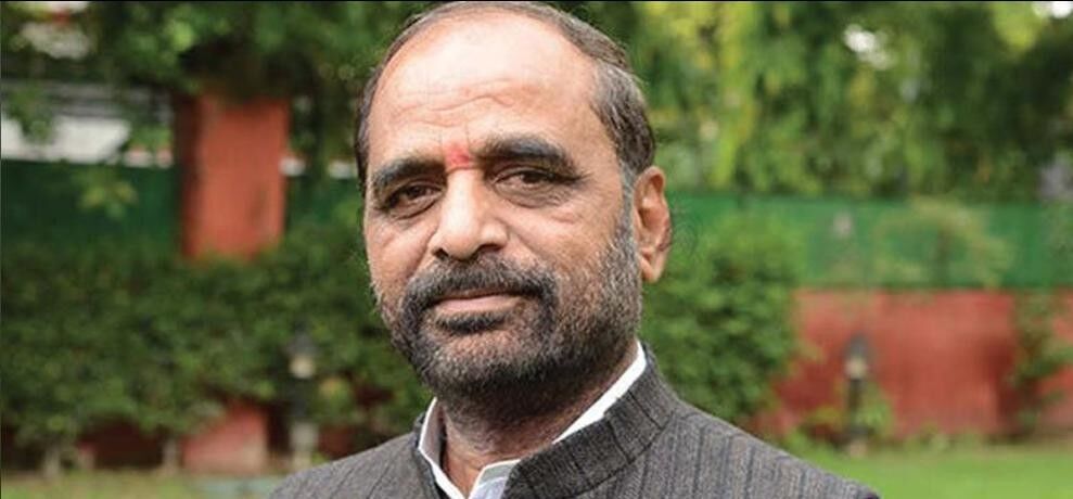 सिखों के धर्मांतरण का मुद्दा गरमाया, पाकिस्तान सरकार से होगी हाईलेवल मीटिंग