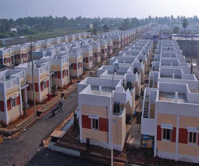 गरीबों के लिए पक्के कागजी मकान बनाने में उत्तर प्रदेश सबसे आगे गरीबों के लिए पक्के कागजी मकान बनाने में उत्तर प्रदेश सबसे आगे