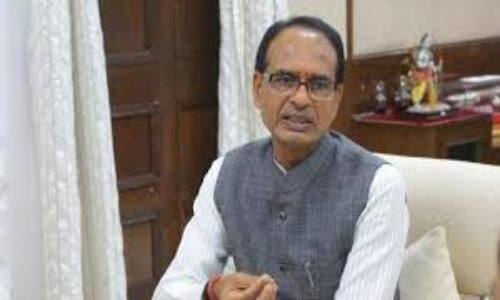 मध्य प्रदेश: पर्यावरण अनुकूल कार के इस्तेमाल से सीएम ने किया इंकार