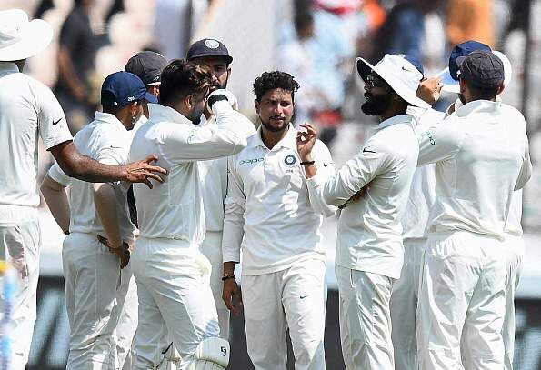 हैदराबाद टेस्ट: जेसन होल्डर और रोस्टन चेज़ के अर्धशतकों से संभला वेस्टइंडीज हैदराबाद टेस्ट: जेसन होल्डर और रोस्टन चेज़ के अर्धशतकों से संभला वेस्टइंडीज