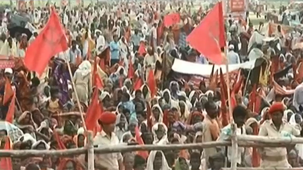 भाजपा सरकार के खिलाफ बिहार में लेफ्ट की रैली, पटना गांधी मैदान में जुटे कार्यकर्ता