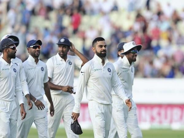विंडीज के खिलाफ ये गलती करके टीम इंडिया नहीं दे सकती ऑस्ट्रेलिया को ये फायदा विंडीज के खिलाफ ये गलती करके टीम इंडिया नहीं दे सकती ऑस्ट्रेलिया को ये फायदा