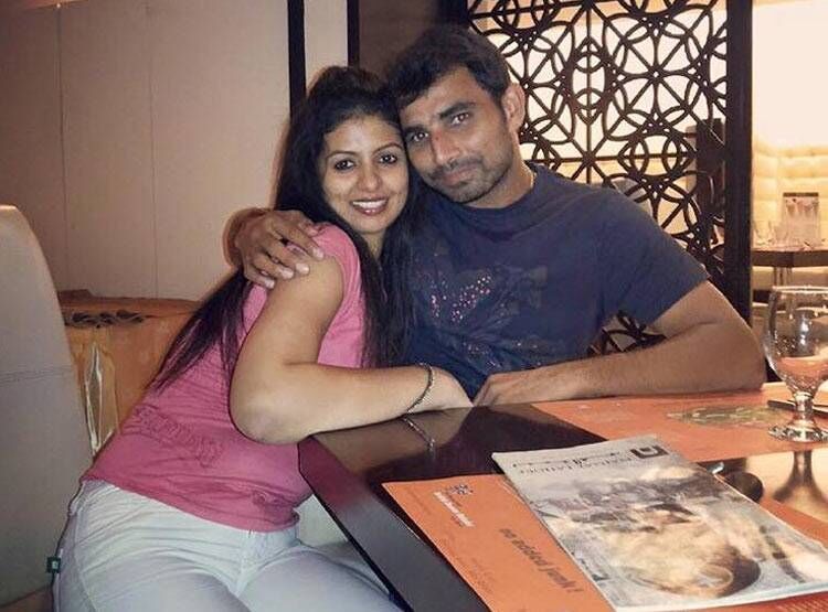 चीयरलीडर से प्यार, डेटिंग और शादी, ऐसे शुरु हुई थी शमी की लव स्टोरी