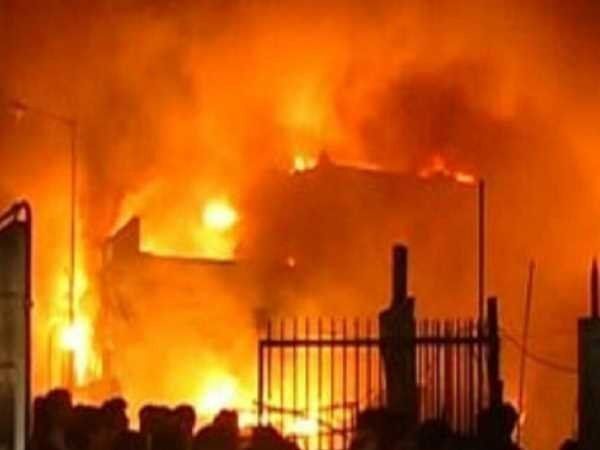 मेरठ में डीजल-पेट्रोल के अवैध गोदाम लगी भीषण आग, हुई तीन लोगों की मौत