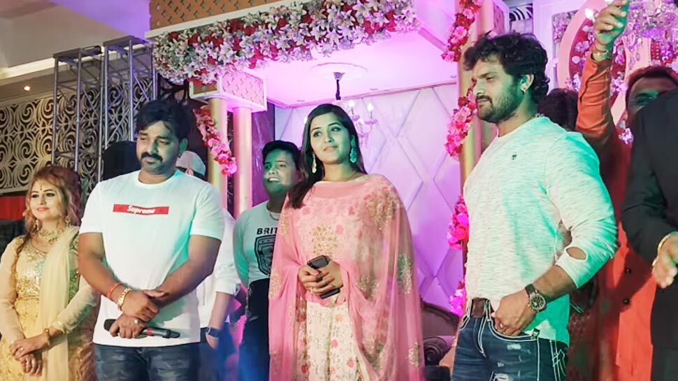 जब पवन सिंह और खेसारीलाल के बीच फंसी काजल राघवानी, VIDEO में देखिए क्या हुआ एक्ट्रेस का हाल