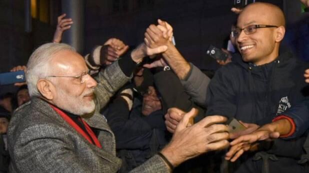 मोदी स्टॉकहोम पहुंचे, स्वीडिश पीएम ने प्रोटोकॉल तोड़ एयरपोर्ट पर किया भव्य स्वागत