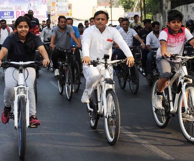 खजांची अखिलेश की 50 किमी साइकिल यात्रा को दिखाएगा हरी झंडी